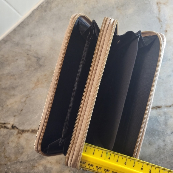 Floral Women Long Wallet Clutch Double Zip Wristlet Beige White Brown Flowers - Picture 5 of 6